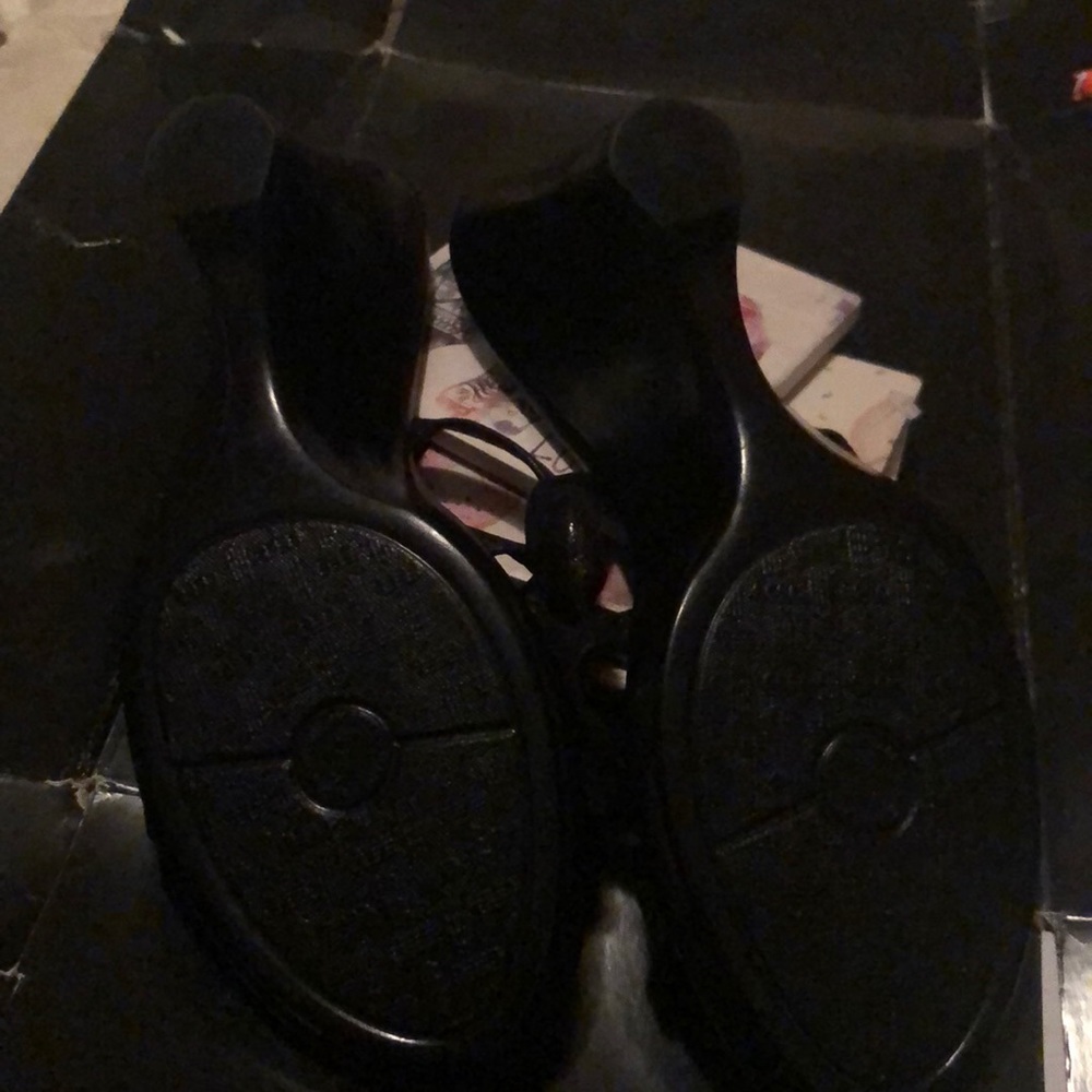 Italian shoemaker - Picture 3 of 4